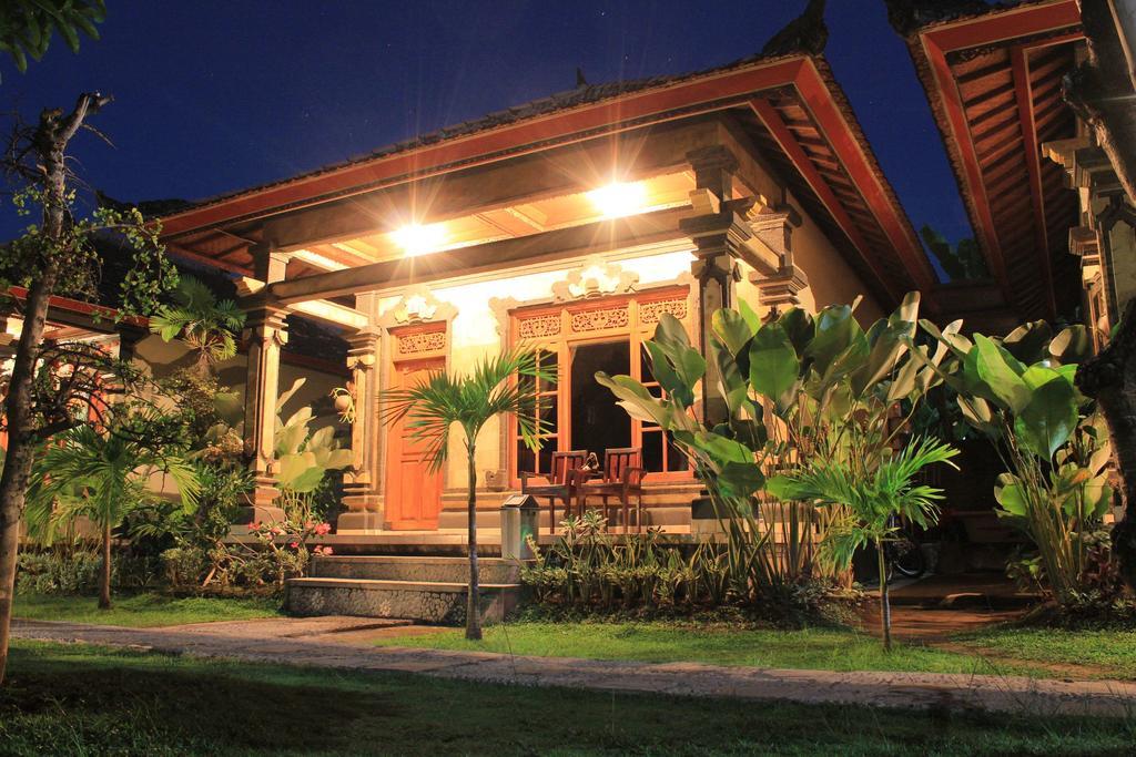 Pondok Wisata Sartaya 2 Lovina Exteriör bild