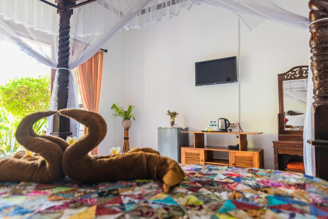Pondok Wisata Sartaya 2 Lovina Exteriör bild