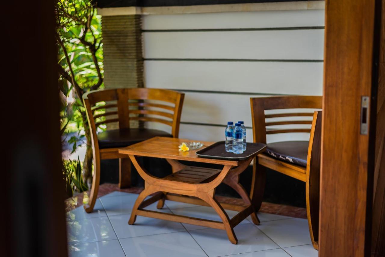 Pondok Wisata Sartaya 2 Lovina Exteriör bild